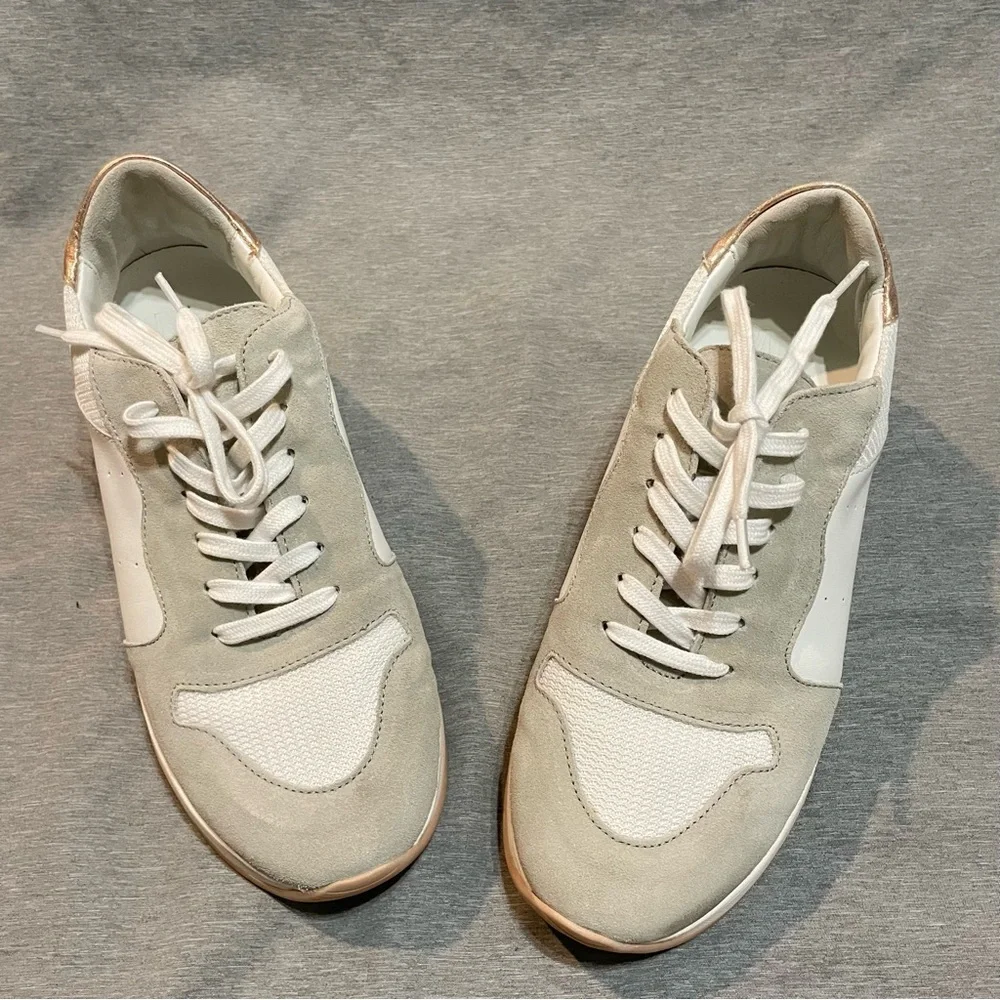 PAIGE Mila Runner Sneakers Grey Suede Leather Platform Trainer Size 8.5 - Picture 2 of 11